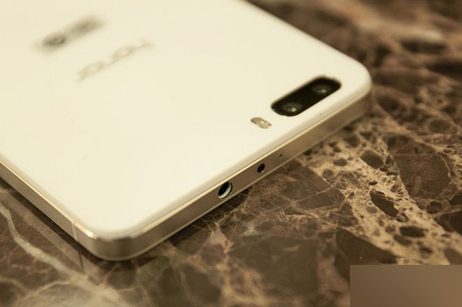 华为荣耀6Plus双镜头抢先体验