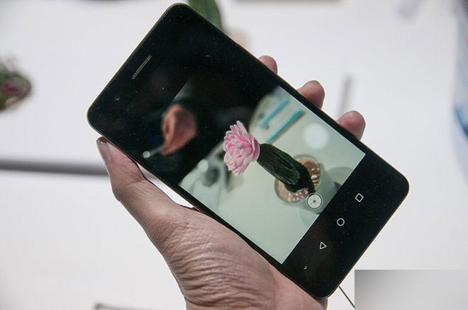 华为荣耀6Plus双镜头抢先体验