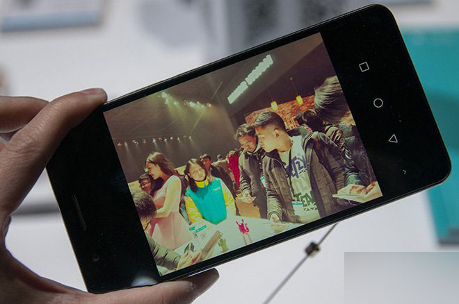 华为荣耀6Plus双镜头抢先体验