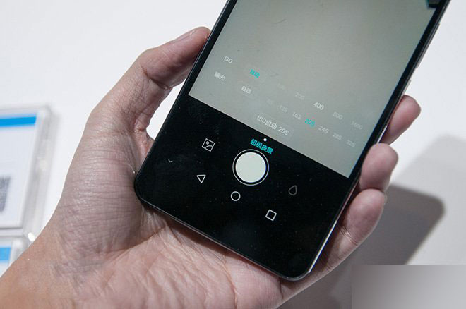 华为荣耀6Plus双镜头抢先体验