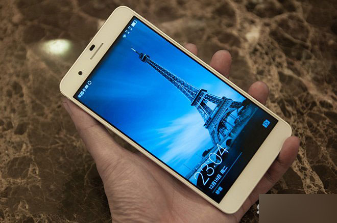 华为荣耀6Plus双镜头抢先体验