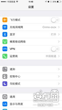 MOTO Nexus 6 系统对比 iPhone 6