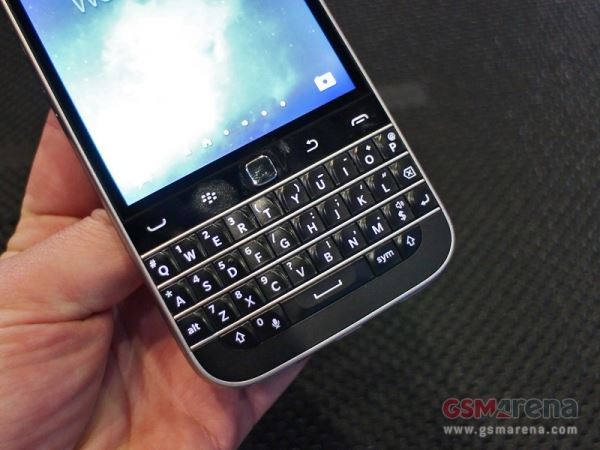 值不值得买？黑莓Classic上手体验评测