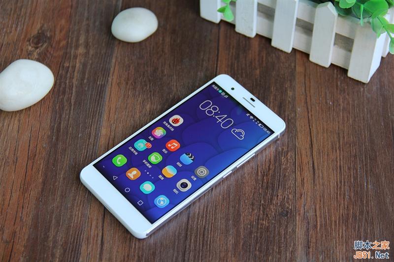 荣耀6 Plus对比评测：设计精湛/手感酸爽