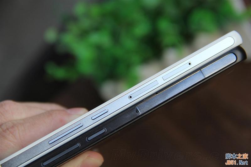 荣耀6 Plus对比评测：设计精湛/手感酸爽