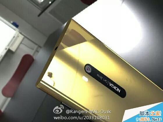 土豪金版Lumia 920曝光：亮瞎眼