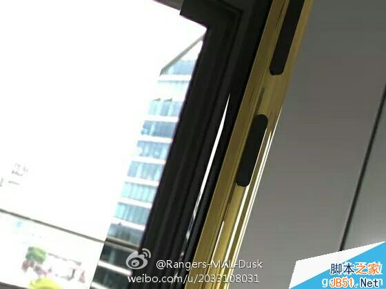 土豪金版Lumia 920曝光：亮瞎眼