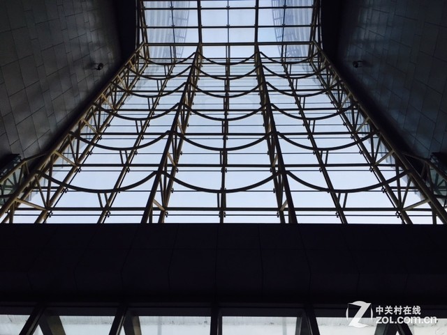 尖Phone对决:金立ELIFE S5.1对比iPhone6 