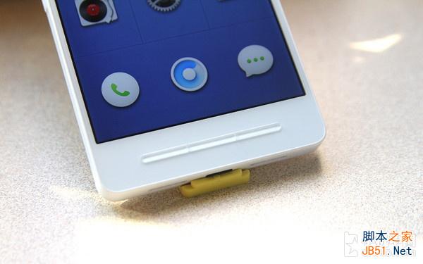 弱化情怀依旧骄傲 锤子手机白色版体验 