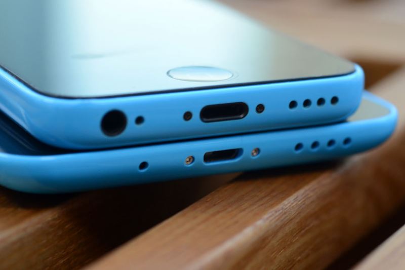 太像了！魅蓝Note和iPhone5C外观细节对比