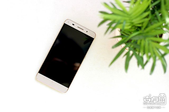 小美腿妻,荣耀畅玩4X评测