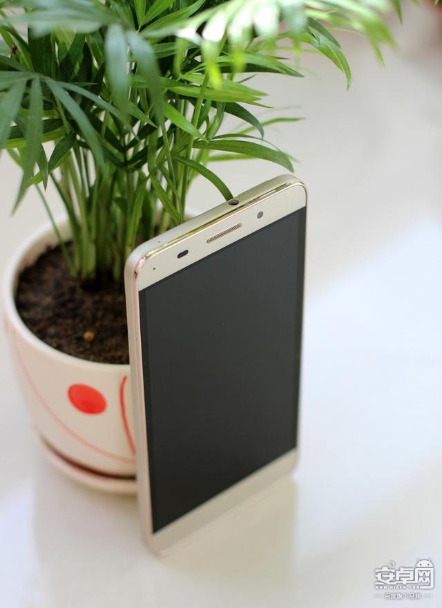 小美腿妻,荣耀畅玩4X评测