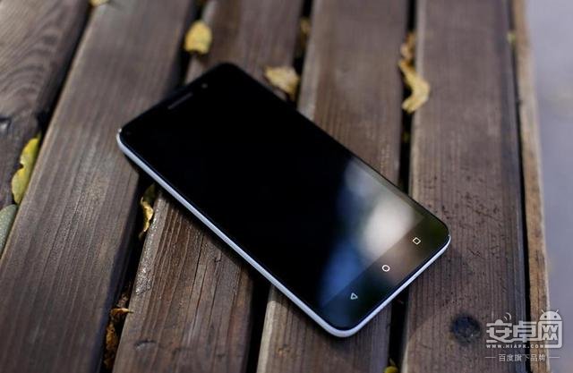 小美腿妻,荣耀畅玩4X评测