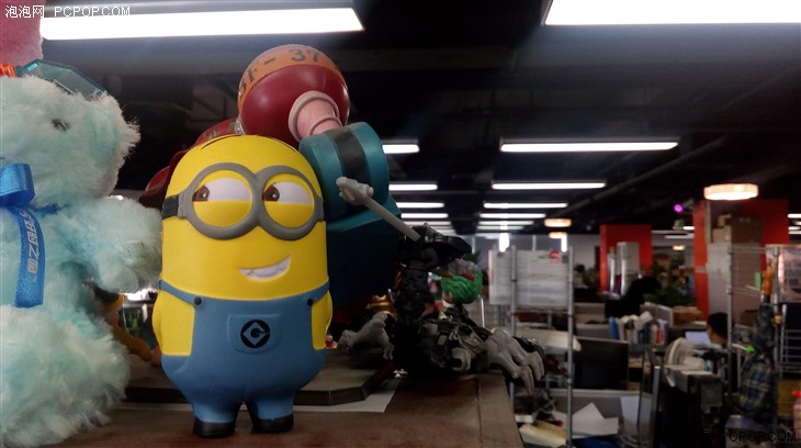 智能桌面更省事 全新华硕飞马手机评测 