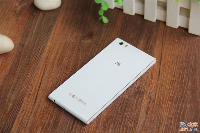 苹果Siri弱爆了 星星2号手机评测