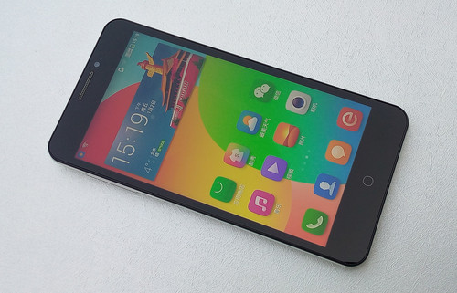 国内外通用 899元大神F2全网通版评测 