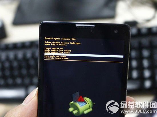 安卓手机锁屏密码破解软件使用教程(附安卓锁屏密码破解工具下载)1