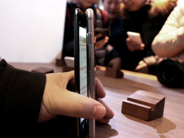 Moto回归之首款巨屏 Moto X Pro首体验 