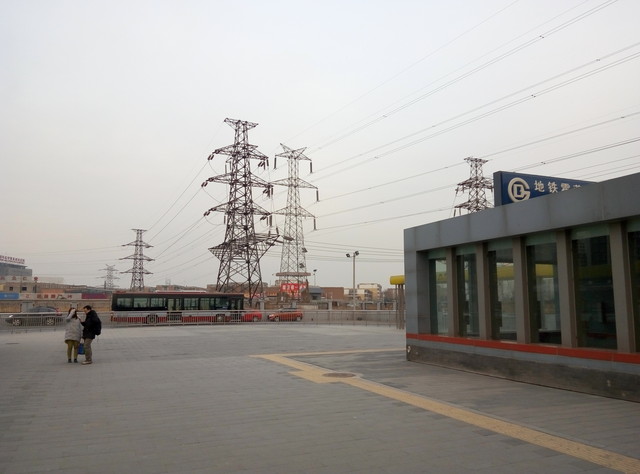 5英寸屏四核仅699元 魅蓝手机全面评测 