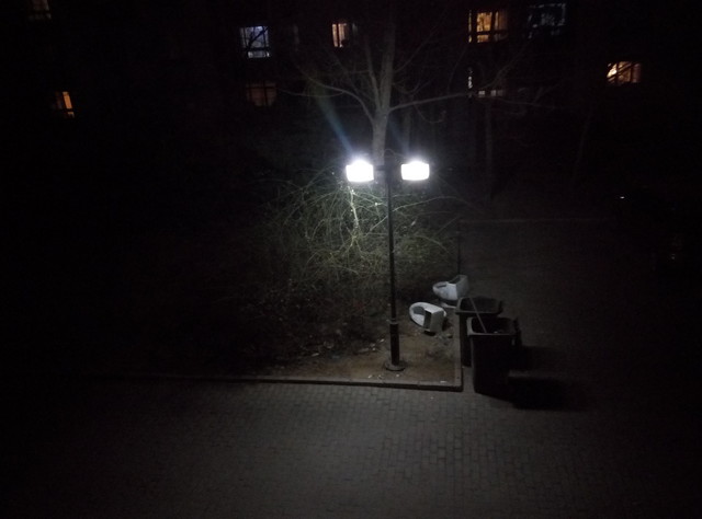 5英寸屏四核仅699元 魅蓝手机全面评测 