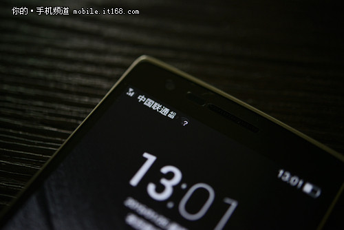 1999元有现货 一加手机联通4G版开箱