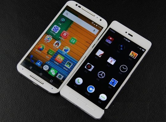 moto x和锤子t1哪个好？moto x和锤子t1配置对比1