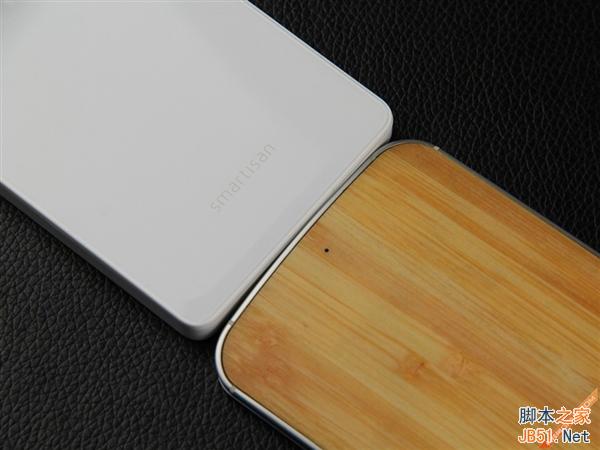 情怀逼格谁更强？Moto X大战锤子T1