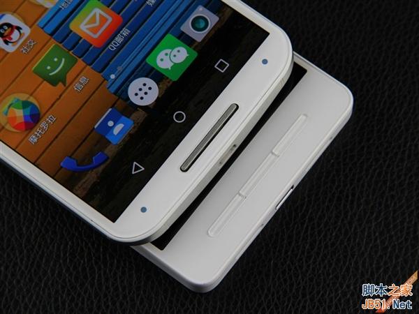 情怀逼格谁更强？Moto X大战锤子T1