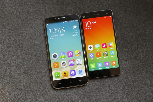 尖Phone:看性价比 TCL么么哒3N对小米4 