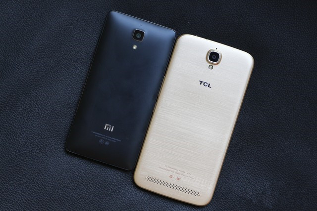 尖Phone:看性价比 TCL么么哒3N对小米4 