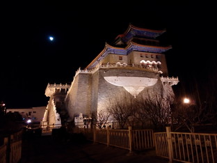 千元最强音 联想Note8联通版对比红米Note 