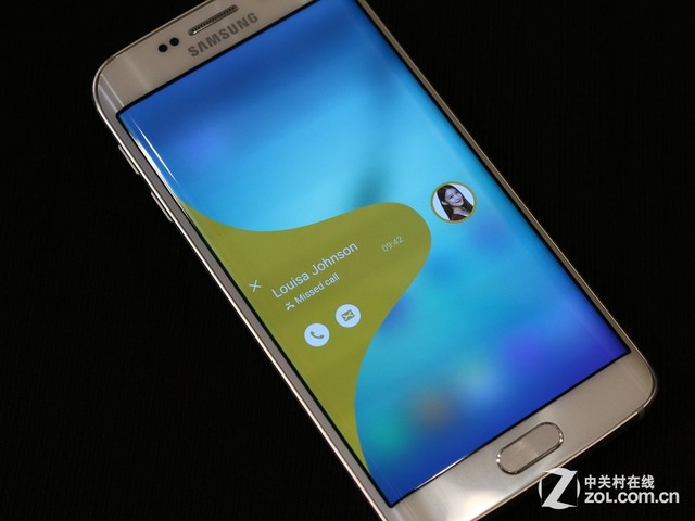 惊艳双曲面屏 三星GALAXY S6 Edge速评 
