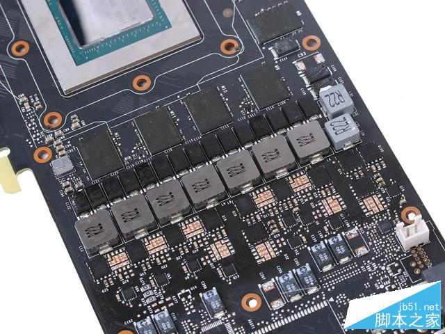地球最强单芯卡王 NVIDIA TITAN X首测