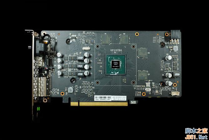 拆解:PCB、散热器黑化处理 3+1相供电