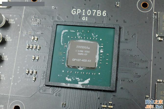 拆解:PCB、散热器黑化处理 3+1相供电
