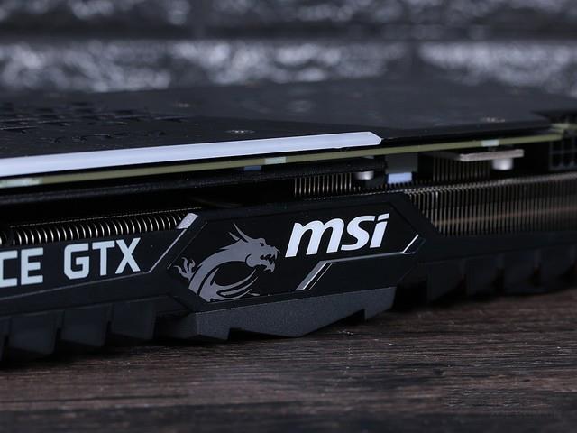 霸道暗黑风 微星GTX 1080 Ti魔龙TRIO评测