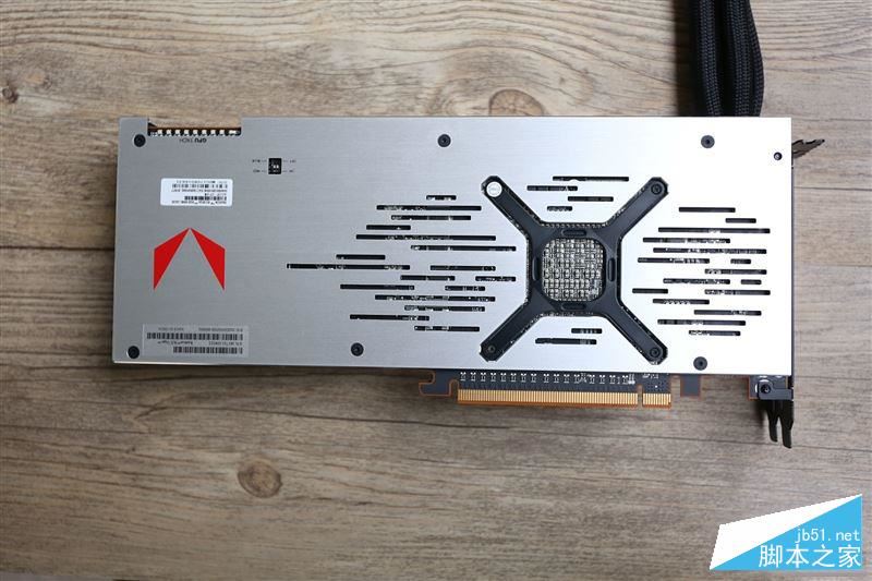 GTX 1070/1080杀手来袭!AMD RX Vega 56/64显卡首发评测