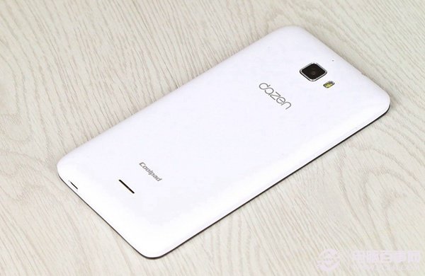 大神F1极速版背面外观