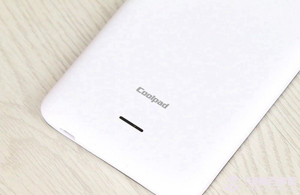 大神F1极速版背面logo