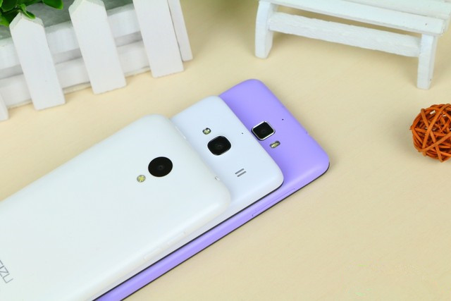 红米2/魅蓝/大神F1极速版:699元如何选? 