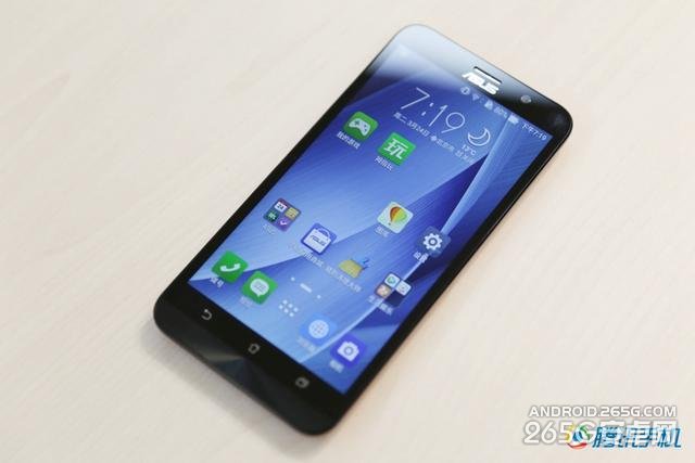 华硕ZenFone 2评测：有突破，也有不足
