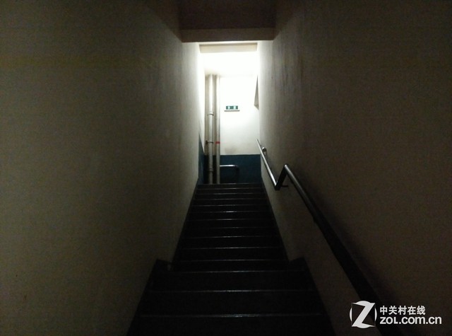 1999元该选谁? 大神X7全网通对比小米4 