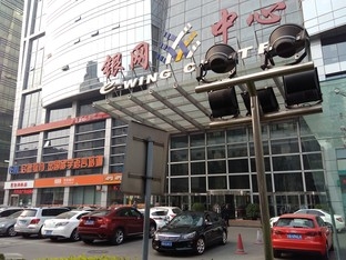 只是多2GB RAM? 大神F1极速版对比魅蓝 