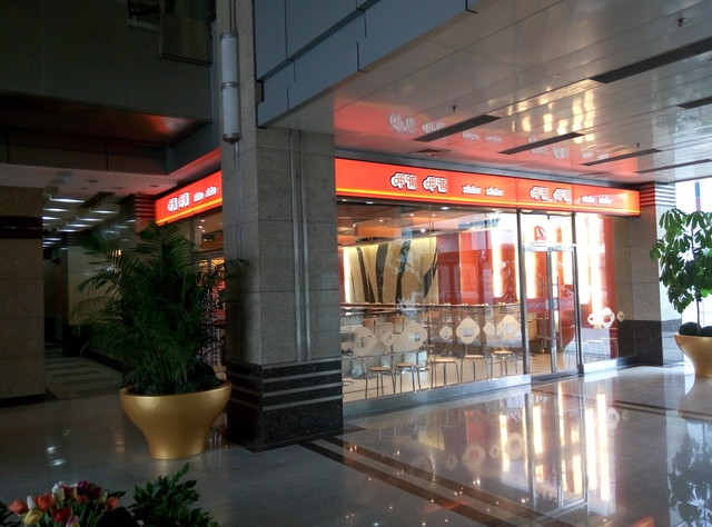 只是多2GB RAM? 大神F1极速版对比魅蓝 