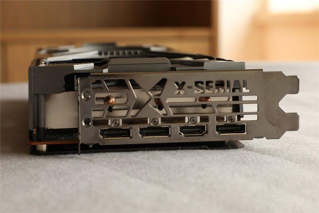 5600XT 14Gbps新版首测 AMD又来了一发良心升级