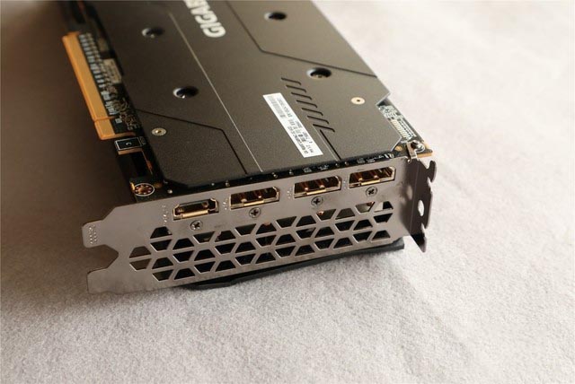 5600XT 14Gbps新版首测 AMD又来了一发良心升级