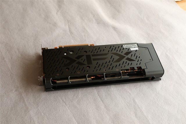 5600XT 14Gbps新版首测 AMD又来了一发良心升级