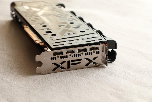 5600XT 14Gbps新版首测 AMD又来了一发良心升级