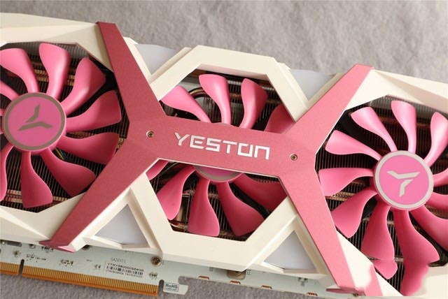 5600XT 14Gbps新版首测 AMD又来了一发良心升级