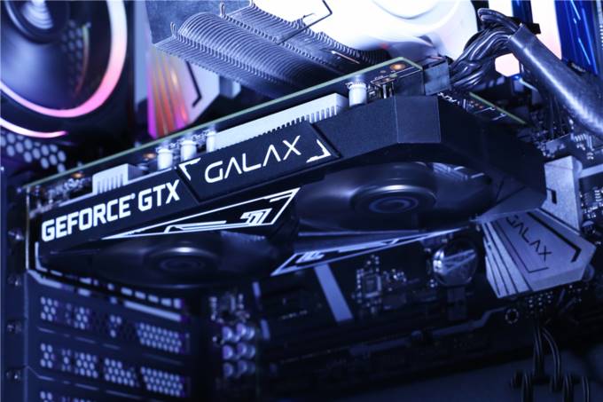真入门甜品卡,影驰GTX 1650 Ultra骁将装机实测